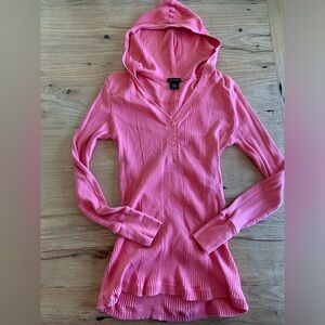 Calvin Klein Jeans Rib Knit Hoodie Tee Shirt Coral Women’s M Preloved‎